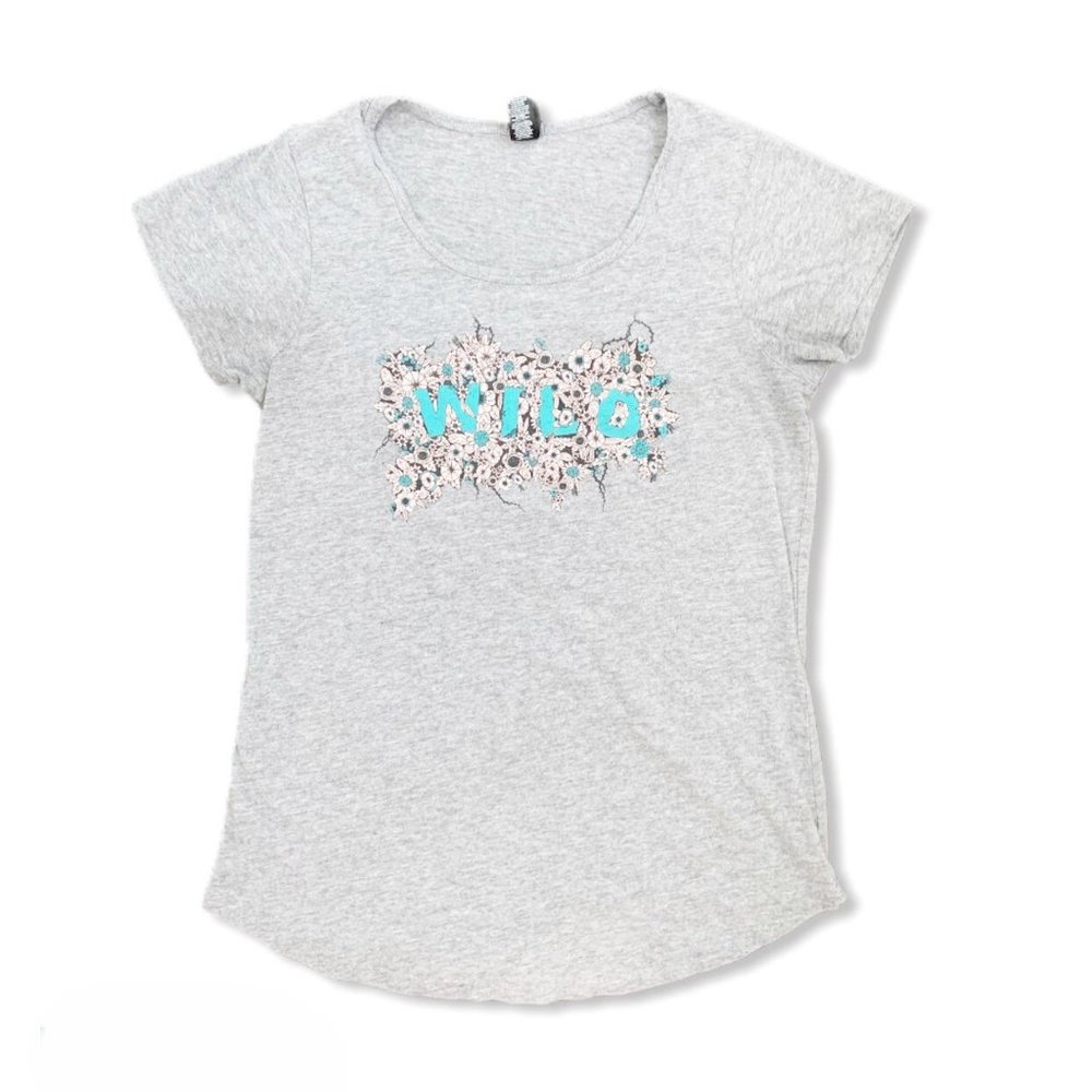 Women’s Rags Wild Tee Size Small